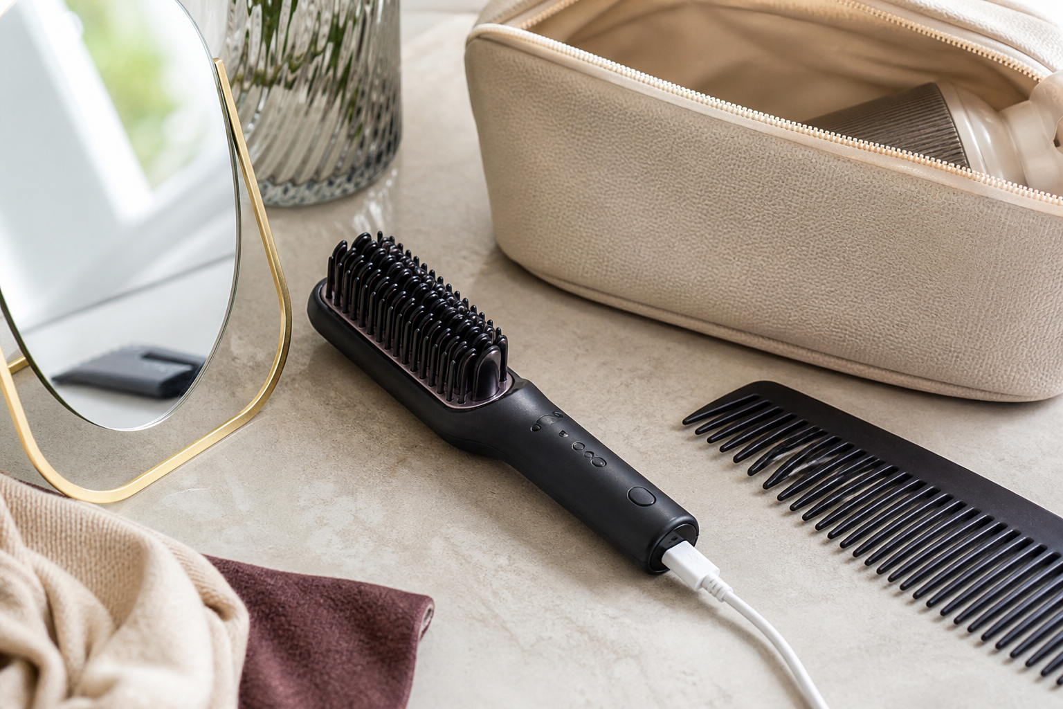 usb hair straightener — editorial clearance guide image